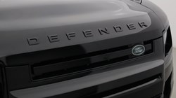 2025 (25) LAND ROVER COMMERCIAL DEFENDER 3.0 D250 Hard Top X-Dynamic SE Auto 5864231