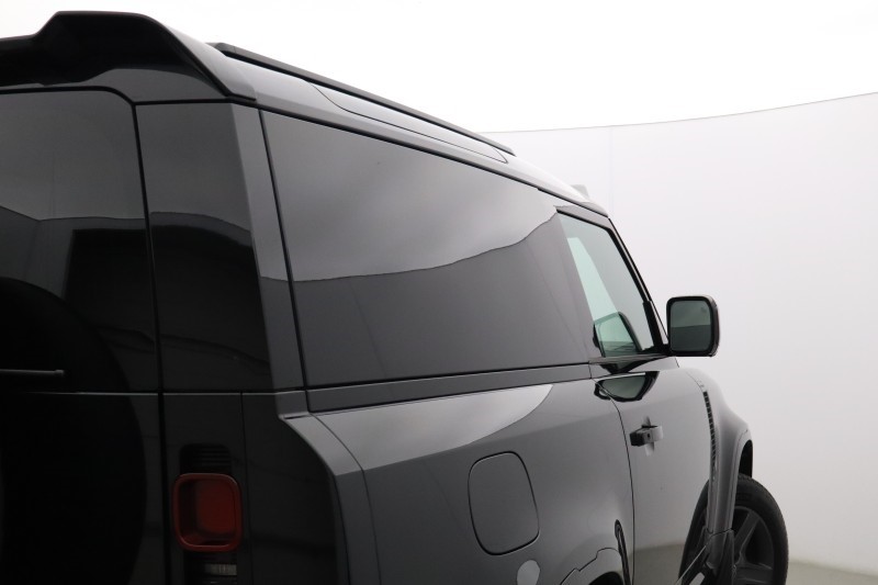 2025 (25) LAND ROVER COMMERCIAL DEFENDER 3.0 D250 Hard Top X-Dynamic SE Auto 5864278