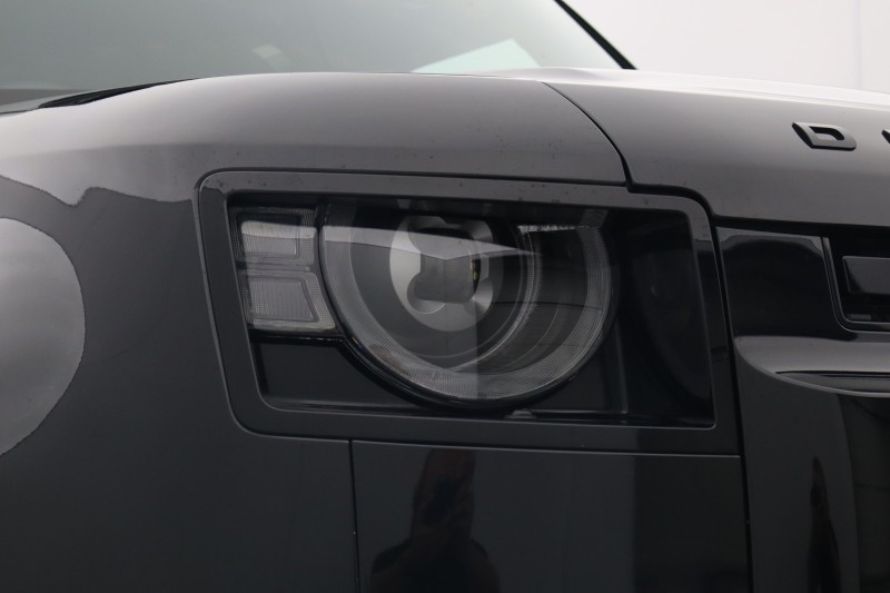 2025 (25) LAND ROVER COMMERCIAL DEFENDER 3.0 D250 Hard Top X-Dynamic SE Auto 5864230