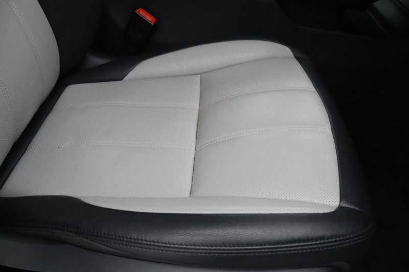 2023 (23) LAND ROVER RANGE ROVER EVOQUE 1.5 P300e R-Dynamic S 5dr Auto 5894655