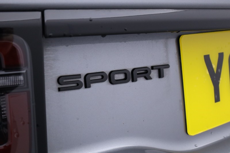 2024 (74) LAND ROVER DISCOVERY SPORT 2.0 D200 Dynamic SE 5dr Auto [7 Seat] 5922091
