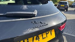 2025 (74) JAGUAR F-PACE 2.0 D200 R-Dynamic SE Black 90th Anniv 5dr Auto 5917991