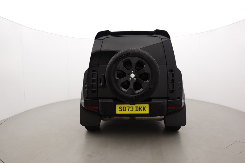 2024 (73) LAND ROVER COMMERCIAL DEFENDER 3.0 D250 Hard Top SE Auto 5881778