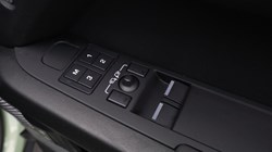 2023 (73) LAND ROVER DEFENDER 3.0 D300 75th Limited Edition 90 3dr Auto 5886177