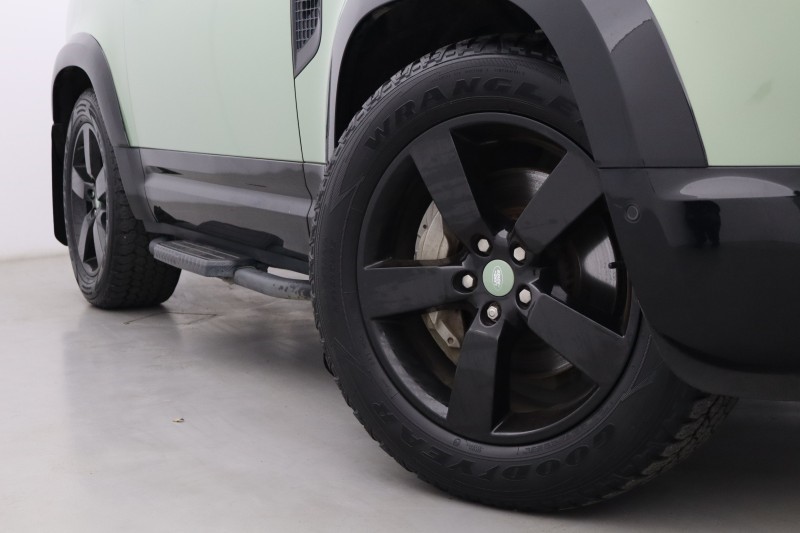 2023 (73) LAND ROVER DEFENDER 3.0 D300 75th Limited Edition 90 3dr Auto 5886175