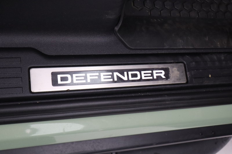 2023 (73) LAND ROVER DEFENDER 3.0 D300 75th Limited Edition 90 3dr Auto 5886178