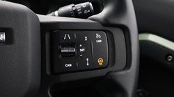 2023 (73) LAND ROVER DEFENDER 3.0 D300 75th Limited Edition 90 3dr Auto 5886193