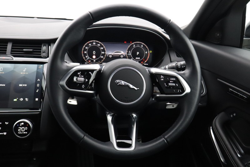 2023 (73) JAGUAR E-PACE 2.0 D200 R-Dynamic SE Black 5dr Auto 5881537