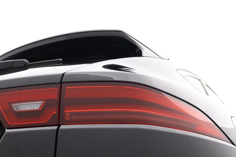 2023 (73) JAGUAR E-PACE 2.0 D200 R-Dynamic SE Black 5dr Auto 5881513