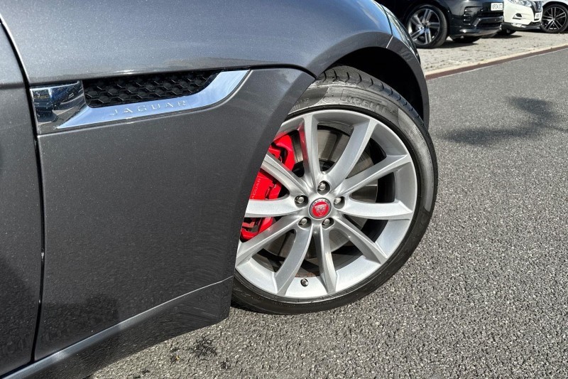 2016 (66) JAGUAR F-TYPE 3.0 S/C V6 British Design Edition 2dr Auto AWD 5869618