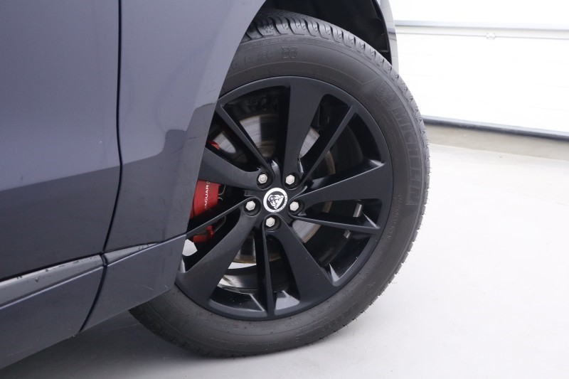 2024 (24) JAGUAR F-PACE 2.0 D200 R-Dynamic SE Black 5dr Auto AWD 5921613