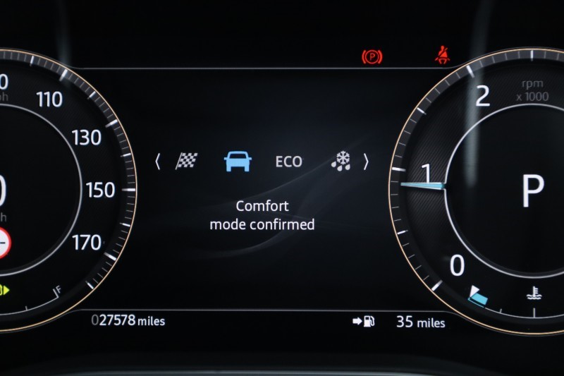 2024 (24) JAGUAR F-PACE 2.0 D200 R-Dynamic SE Black 5dr Auto AWD 5921637