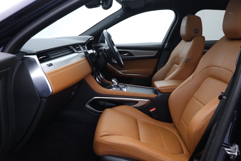 2024 (24) JAGUAR F-PACE 2.0 D200 R-Dynamic SE Black 5dr Auto AWD 5921591