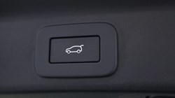 2024 (24) JAGUAR F-PACE 2.0 D200 R-Dynamic SE Black 5dr Auto AWD 5921618