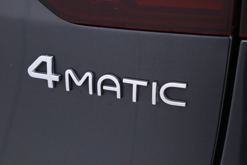 2022 (22) MERCEDES-BENZ EQC 400 300kW AMG Line Premium 80kWh 5dr Auto 5898589