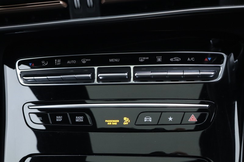 2022 (22) MERCEDES-BENZ EQC 400 300kW AMG Line Premium 80kWh 5dr Auto 5898615