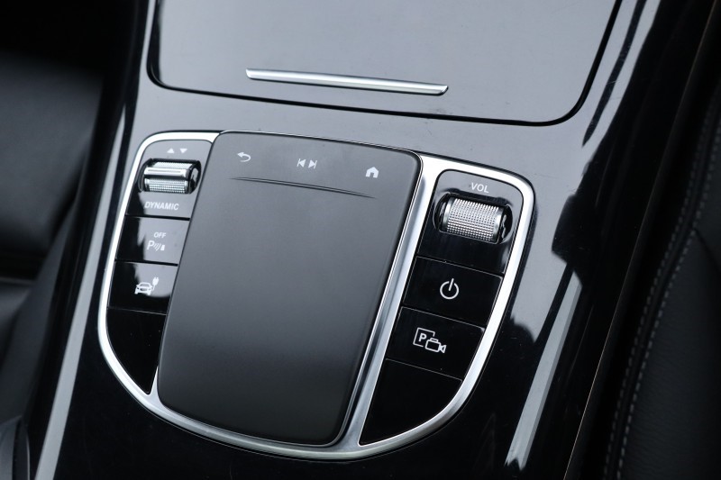 2022 (22) MERCEDES-BENZ EQC 400 300kW AMG Line Premium 80kWh 5dr Auto 5898616