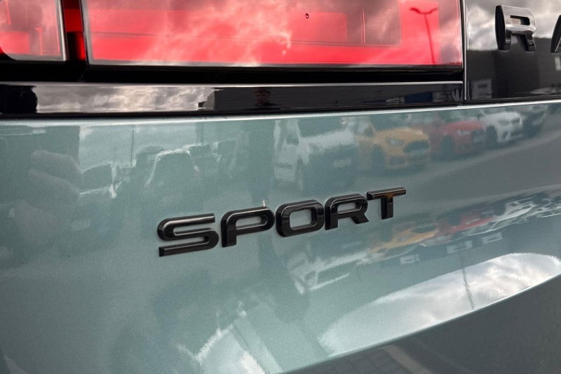 2024 (24) LAND ROVER RANGE ROVER SPORT 3.0 P460e Dynamic SE 5dr Auto 5893745