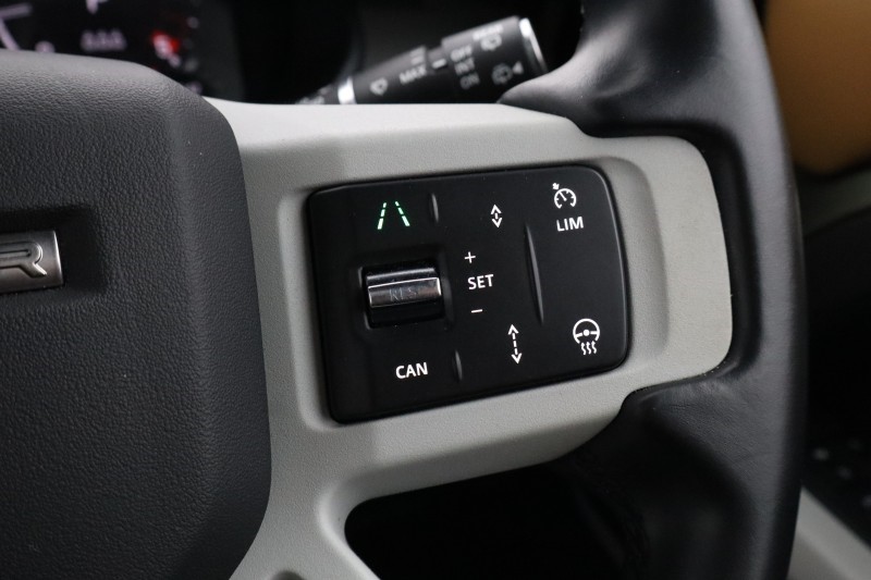 2023 (23) LAND ROVER DEFENDER 3.0 D250 X-Dynamic HSE 90 3dr Auto 5894875