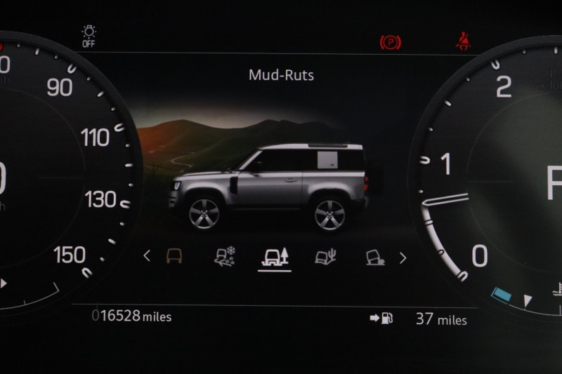 2023 (23) LAND ROVER DEFENDER 3.0 D250 X-Dynamic HSE 90 3dr Auto 5894890