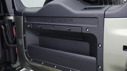 2023 (23) LAND ROVER DEFENDER 3.0 D250 X-Dynamic HSE 90 3dr Auto 5894907