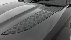2023 (23) LAND ROVER DEFENDER 3.0 D300 X-Dynamic S 110 5dr Auto 5974645