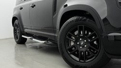 2023 (23) LAND ROVER DEFENDER 3.0 D300 X-Dynamic S 110 5dr Auto 5974659