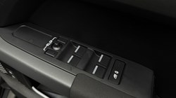 2023 (23) LAND ROVER DEFENDER 3.0 D300 X-Dynamic S 110 5dr Auto 5974650