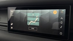 2023 (23) LAND ROVER DEFENDER 3.0 D300 X-Dynamic S 110 5dr Auto 5974685