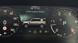 2023 (23) LAND ROVER DEFENDER 3.0 D300 X-Dynamic HSE 110 5dr Auto 5930601