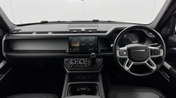 2023 (23) LAND ROVER DEFENDER 3.0 D300 X-Dynamic HSE 110 5dr Auto 5930638