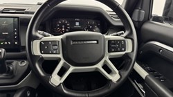 2023 (23) LAND ROVER DEFENDER 3.0 D300 X-Dynamic HSE 110 5dr Auto 5930841