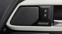 2023 (23) LAND ROVER DEFENDER 3.0 D300 X-Dynamic HSE 110 5dr Auto 5930608