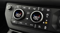 2023 (23) LAND ROVER DEFENDER 3.0 D300 X-Dynamic HSE 110 5dr Auto 5930599