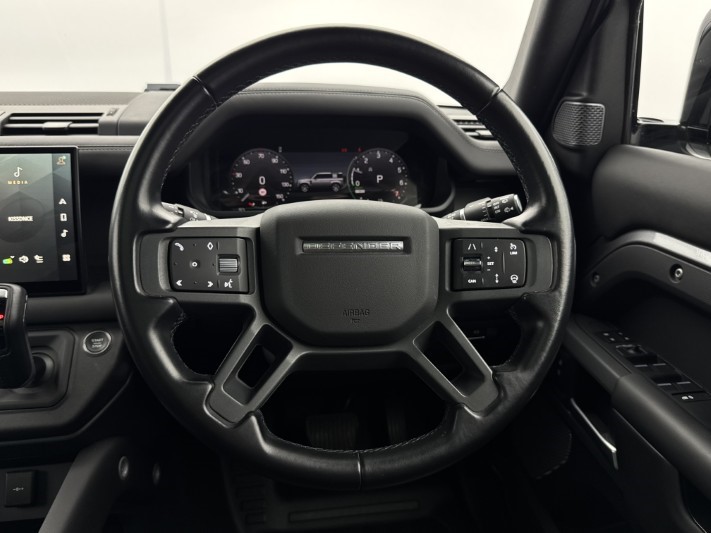 2022 (72) LAND ROVER DEFENDER 2.0 P400e X-Dynamic HSE 110 5dr Auto 5933728