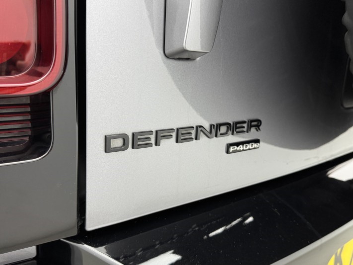 2022 (72) LAND ROVER DEFENDER 2.0 P400e X-Dynamic HSE 110 5dr Auto 5933705