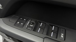 2022 (72) LAND ROVER DEFENDER 2.0 P400e X-Dynamic HSE 110 5dr Auto 5933709