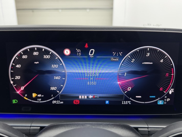 2025 (75) MERCEDES-BENZ GLE 450d 4Matic Urban Edition 5dr 9G-Tronic 5925085