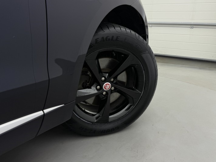 2022 (72) JAGUAR F-PACE 2.0 D200 R-Dynamic S 5dr Auto AWD 5960193