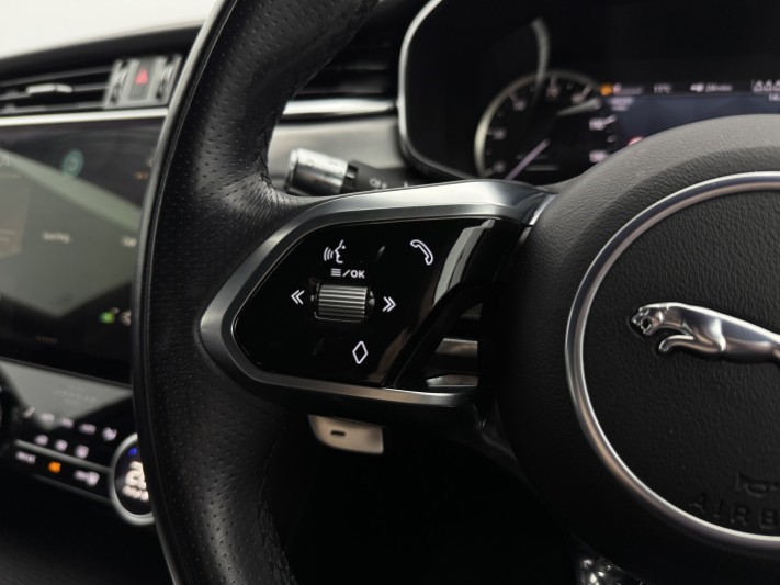 2022 (72) JAGUAR F-PACE 2.0 D200 R-Dynamic S 5dr Auto AWD 5960213