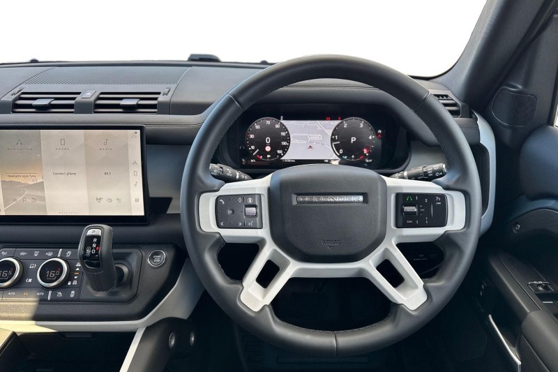 2026 (75) LAND ROVER DEFENDER 3.0 D250 S 110 5dr Auto 5919009