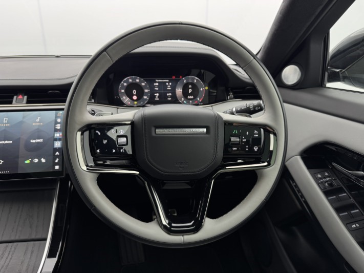 2025 (25) LAND ROVER RANGE ROVER EVOQUE 2.0 D200 Autobiography 5dr Auto [Revised] 5972808