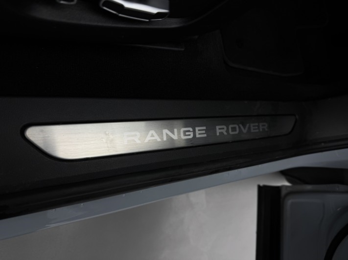 2025 (25) LAND ROVER RANGE ROVER EVOQUE 2.0 D200 Autobiography 5dr Auto [Revised] 5972790