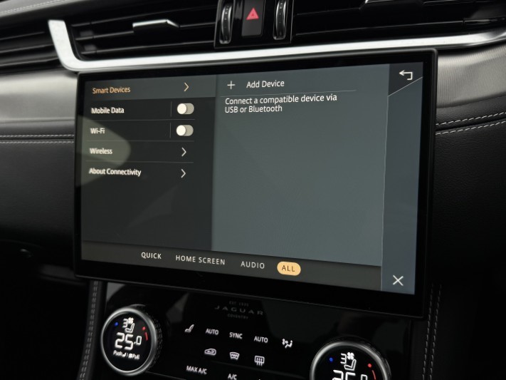 2023 (23) JAGUAR F-PACE 2.0 D200 R-Dynamic SE Black 5dr Auto AWD 5962661