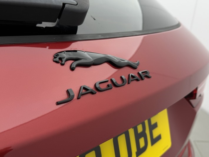 2023 (23) JAGUAR F-PACE 2.0 D200 R-Dynamic SE Black 5dr Auto AWD 5962629