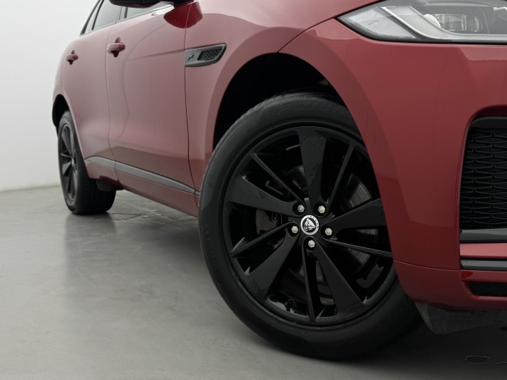2023 (23) JAGUAR F-PACE 2.0 D200 R-Dynamic SE Black 5dr Auto AWD 5962638