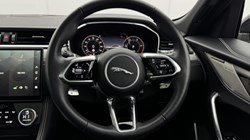 2023 (23) JAGUAR F-PACE 2.0 D200 R-Dynamic SE Black 5dr Auto AWD 5962646
