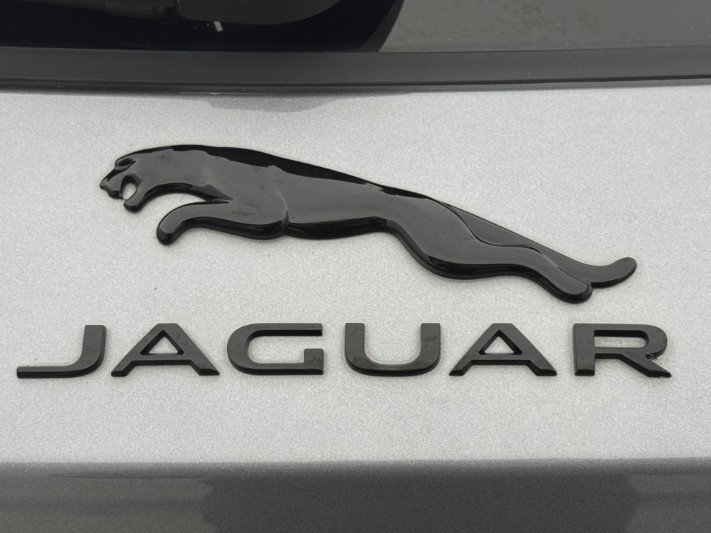 2024 (24) JAGUAR F-PACE 2.0 P400e R-Dynamic HSE Black 5dr Auto AWD 5936769