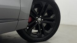 2024 (24) JAGUAR F-PACE 2.0 P400e R-Dynamic HSE Black 5dr Auto AWD 5936764