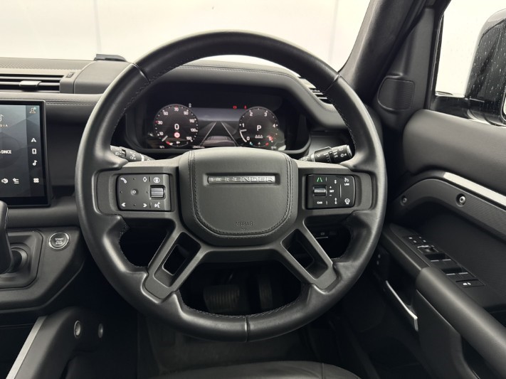 2024 (74) LAND ROVER DEFENDER 3.0 D350 X-Dynamic HSE 110 5dr Auto 5945419
